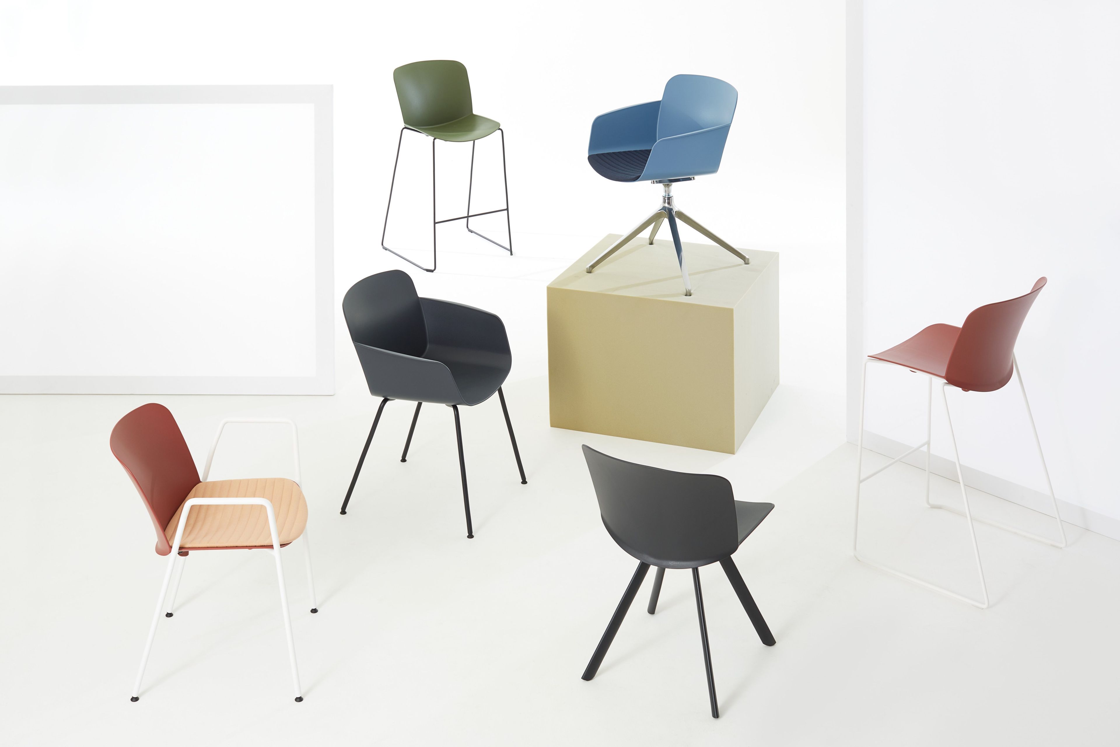 Штабелируемый стул из полипропилена VAGHI свободный стул ARCH-00022343 - Вид №4