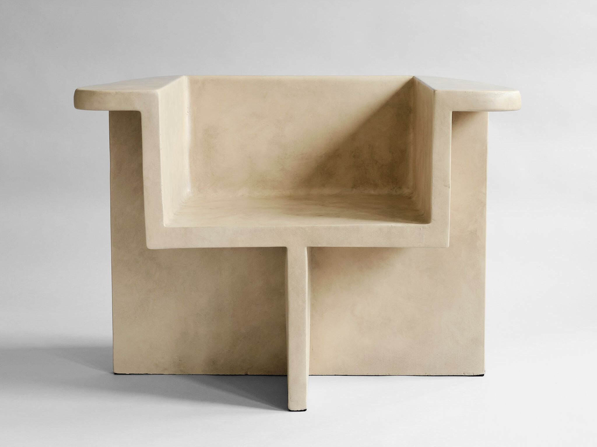 Кресло из волокнистого бетона с подлокотниками 101 Copenhagen Brutus ARCH-00146208 - Вид №2