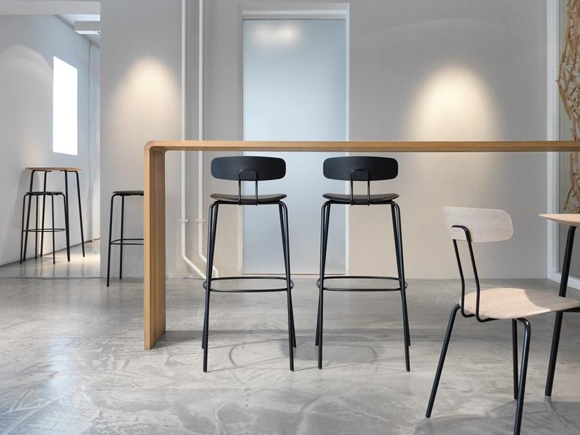 ZEITRAUM Табурет из стали и дерева Okito sun-id-1472230 - Вид №4