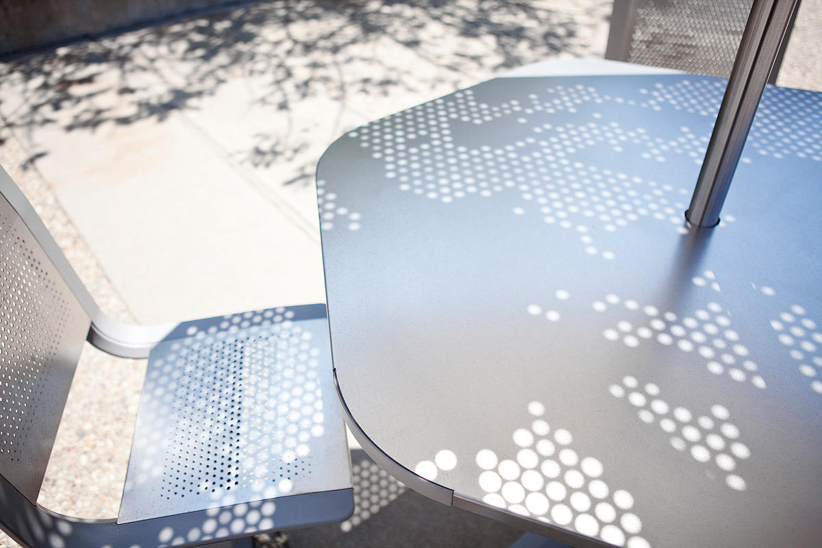 FSRT158 Солнцезащитный козырек Soleris  Forms-surfaces  - Вид №5