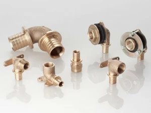 REHAU Трубопроводы и специальные детали для водопровода Rautitan