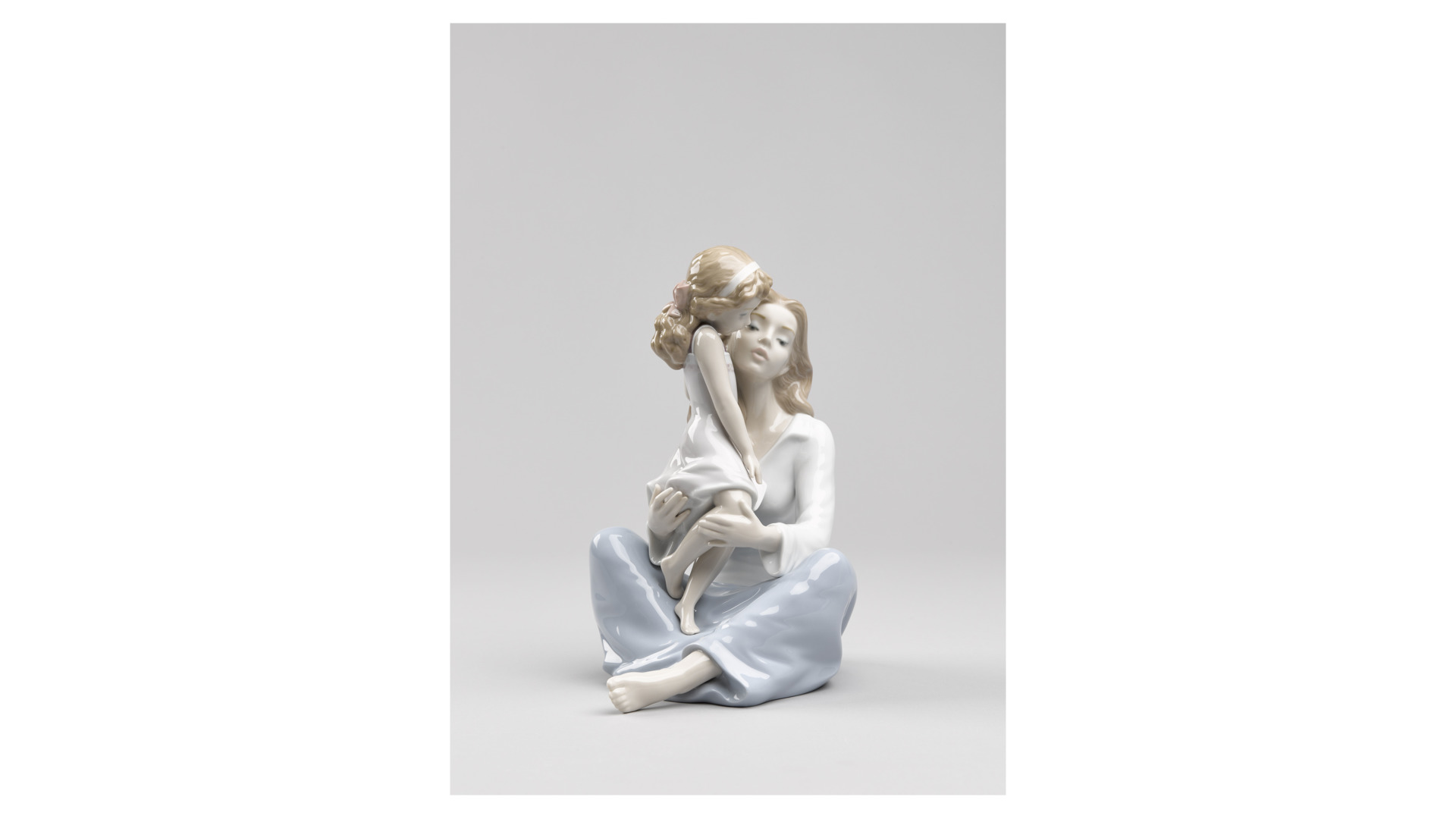 10669059 LLADRO Фигурка Lladro "Мамина дочка" 27x22см Фарфор Lladró  - Вид №3