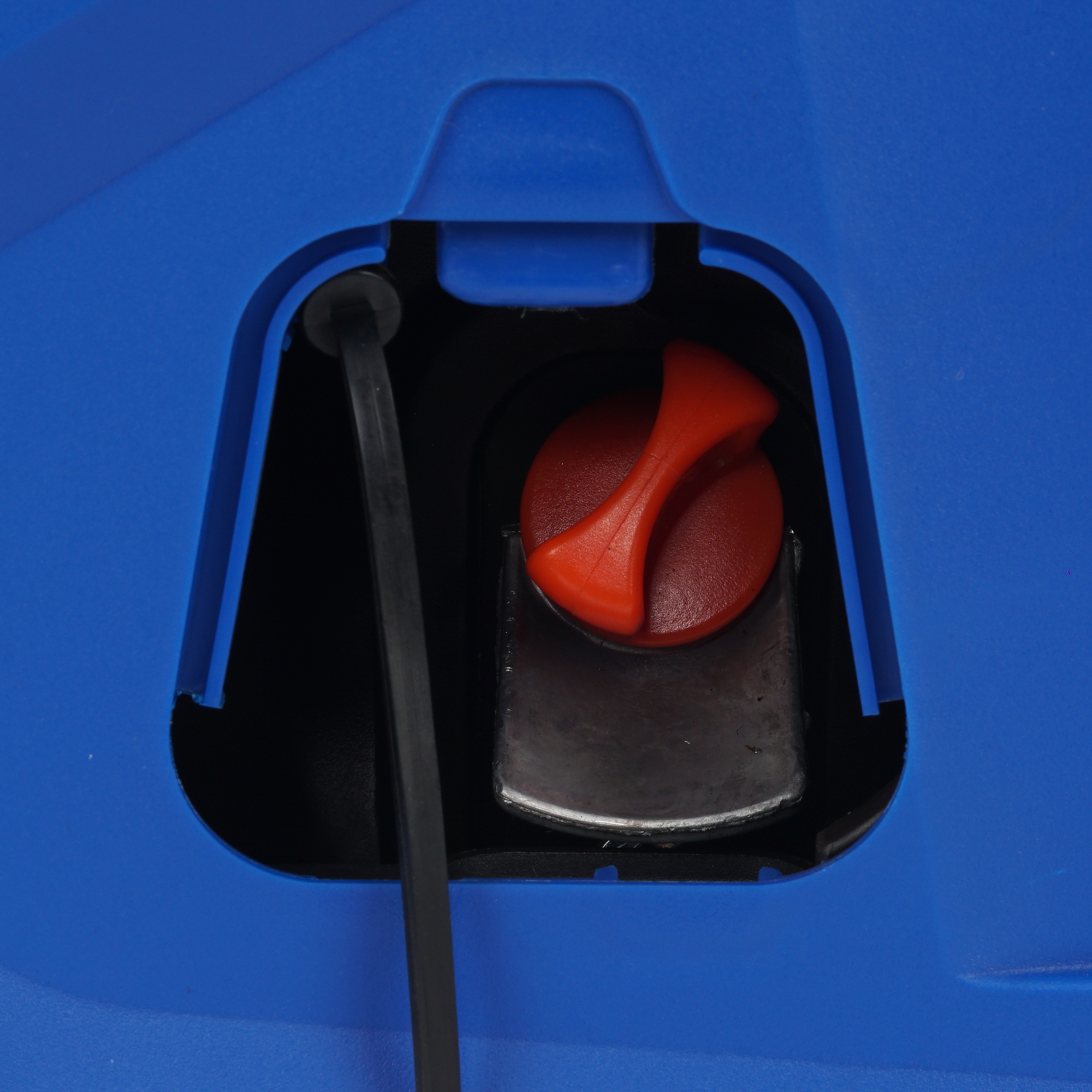 Электрогенератор   бензиновый ТСС SGG 2400Si 5411105 STDN-0040129 - Вид №6