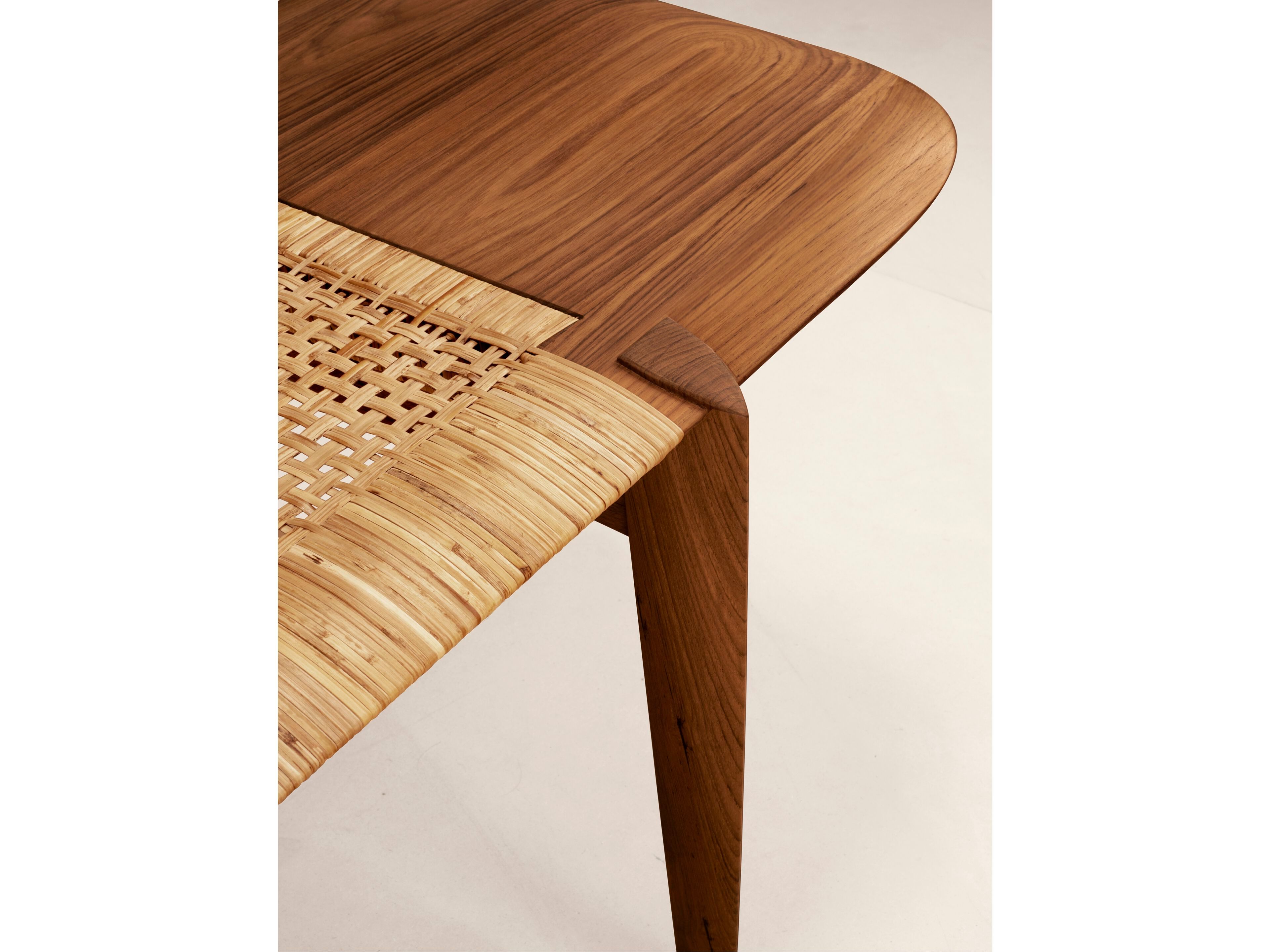 Скамейка из тикового дерева Phantom Hands Tangāli ARCH-00097989 - Вид №6