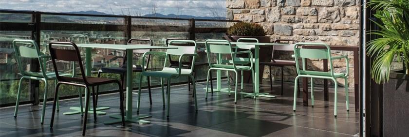 iSimar Штабелируемый алюминиевый садовый стул с подлокотниками Biarritz 8056 - Вид №1