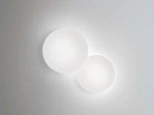 Vibia Настенный светильник из дутого стекла Puck