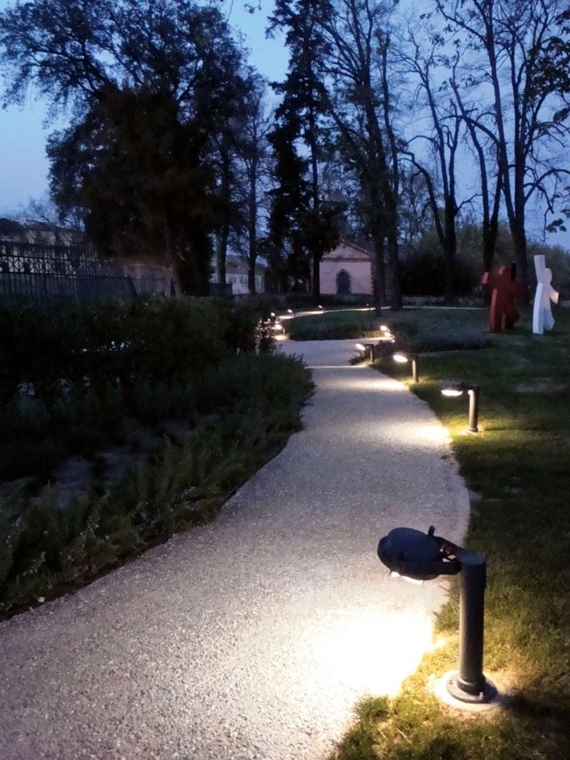 Martinelli Luce Светодиодный столб из смолы Out 2203 - Вид №6