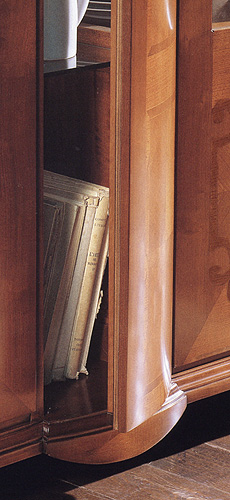 Витрина  GUERRA VANNI 2105  - Вид №1