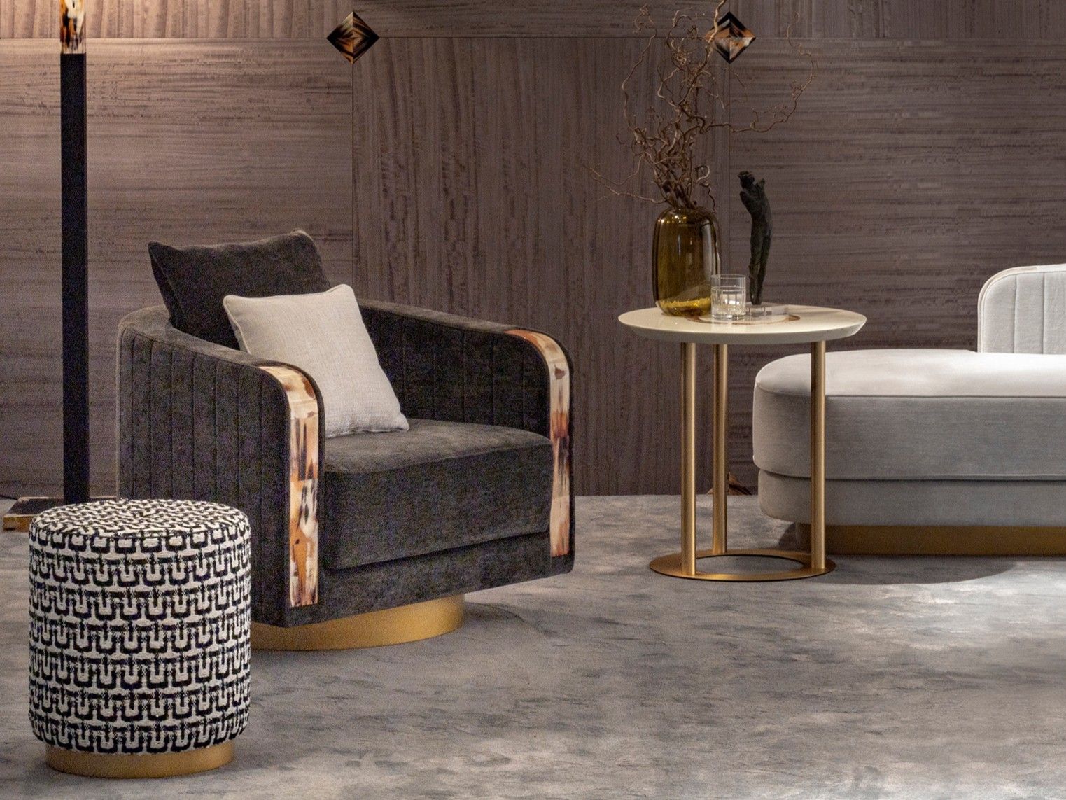 Тканевое вращающееся кресло с подлокотниками ARCAHORN Shine ARCH-00139887 - Вид №1