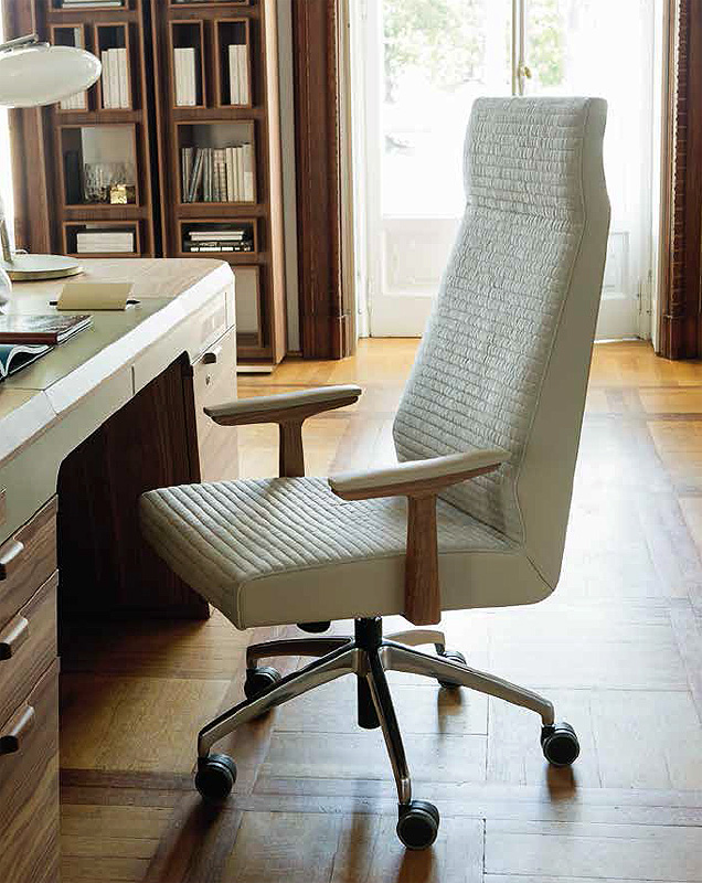 Кресло руководителя  PORADA Elis 