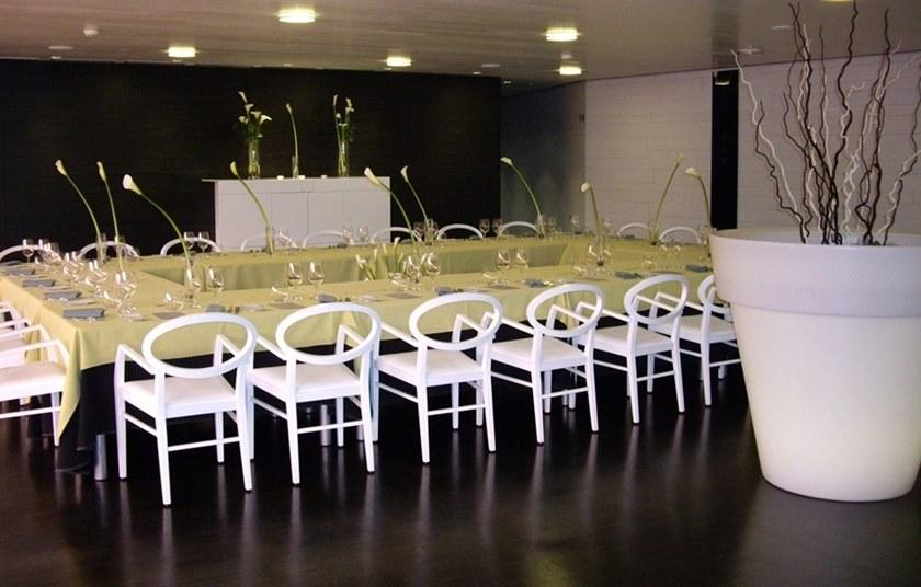 Andreu World Стул Medallion из бука со встроенной подушкой Zarina So1710 - Вид №5