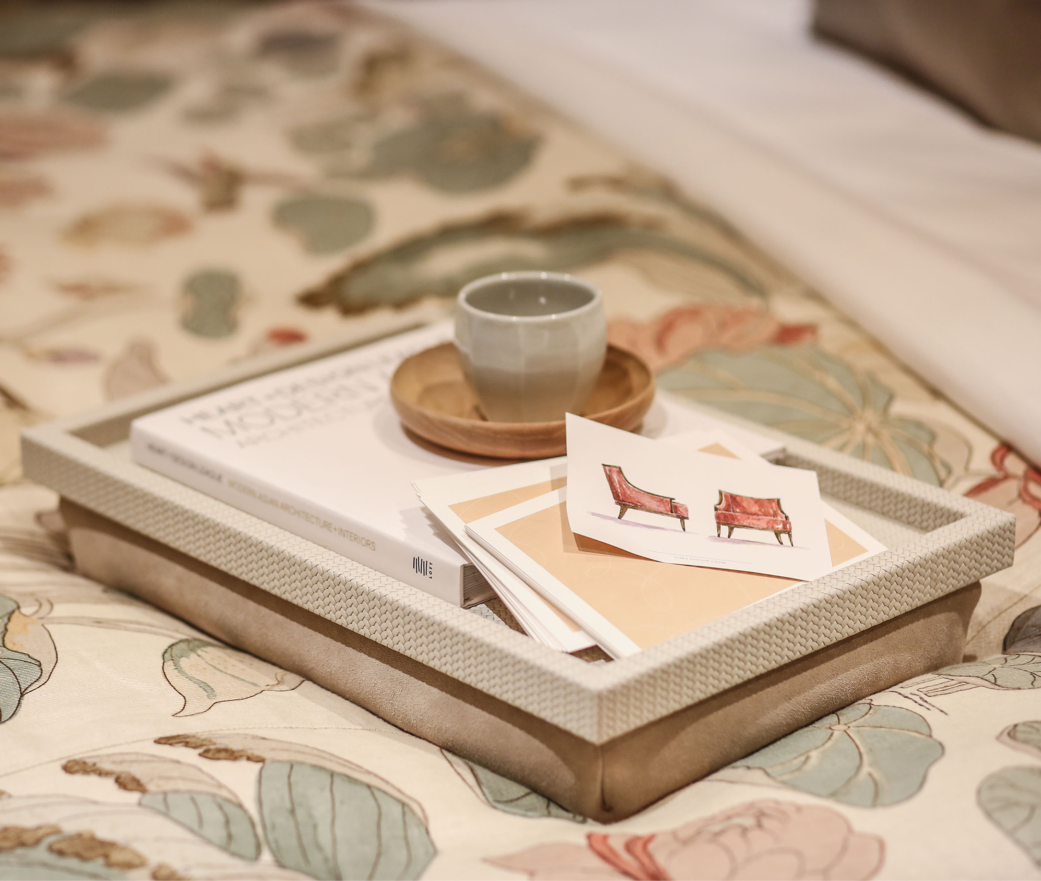 Поднос для кровати Teseo - 45X30 см/тканая кожа_coffee Pinetti 00.1164.061.015 - Вид №2