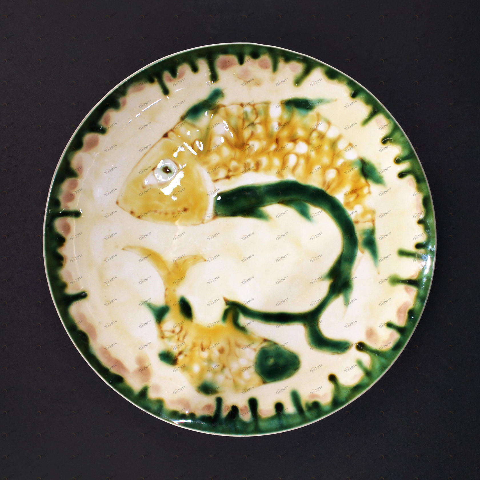 Декоративное блюдо "Рыбы" (на бежевом фоне) PROVANSFAIENCE sun-id-994580