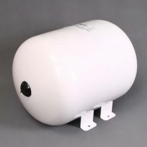 Расширительный бак белый MAG-H для отопления WATTS Ind присоединение 3/4" 50л