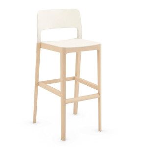Высокий стул из полипропилена со спинкой
