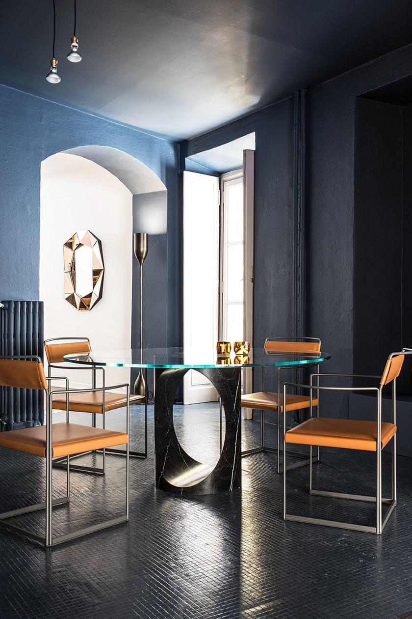 EPÒNIMO Стул из окрашенной стали и кожи с подлокотниками New outline Ol002  - Вид №4