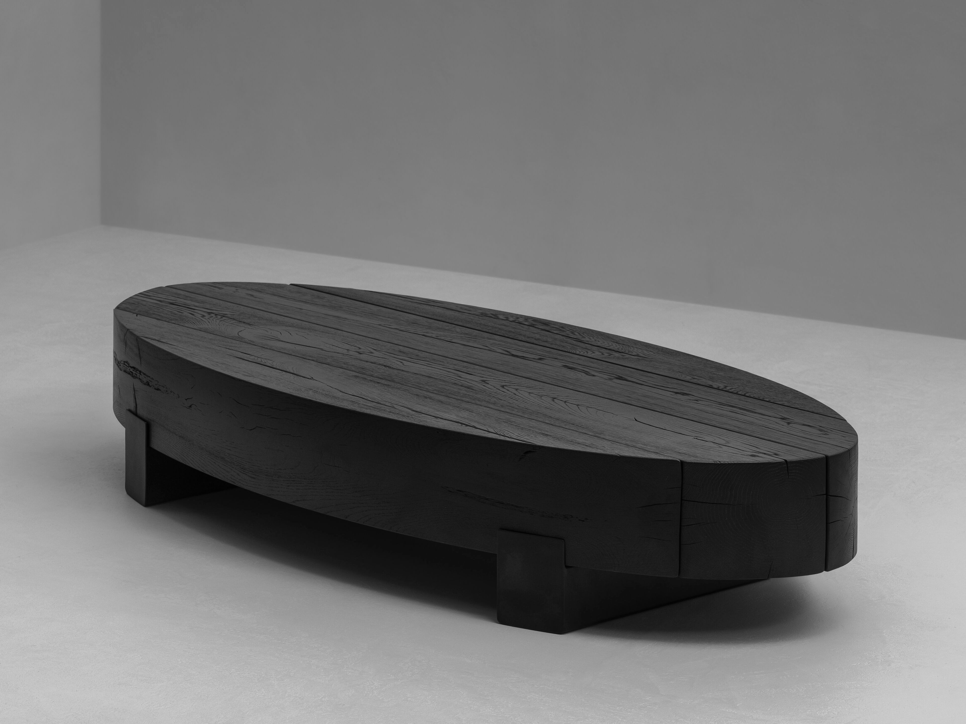 Овальный журнальный столик из дуба Van Rossum Beam ARCH-00042917