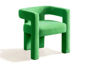 Тканевое кресло с подлокотниками