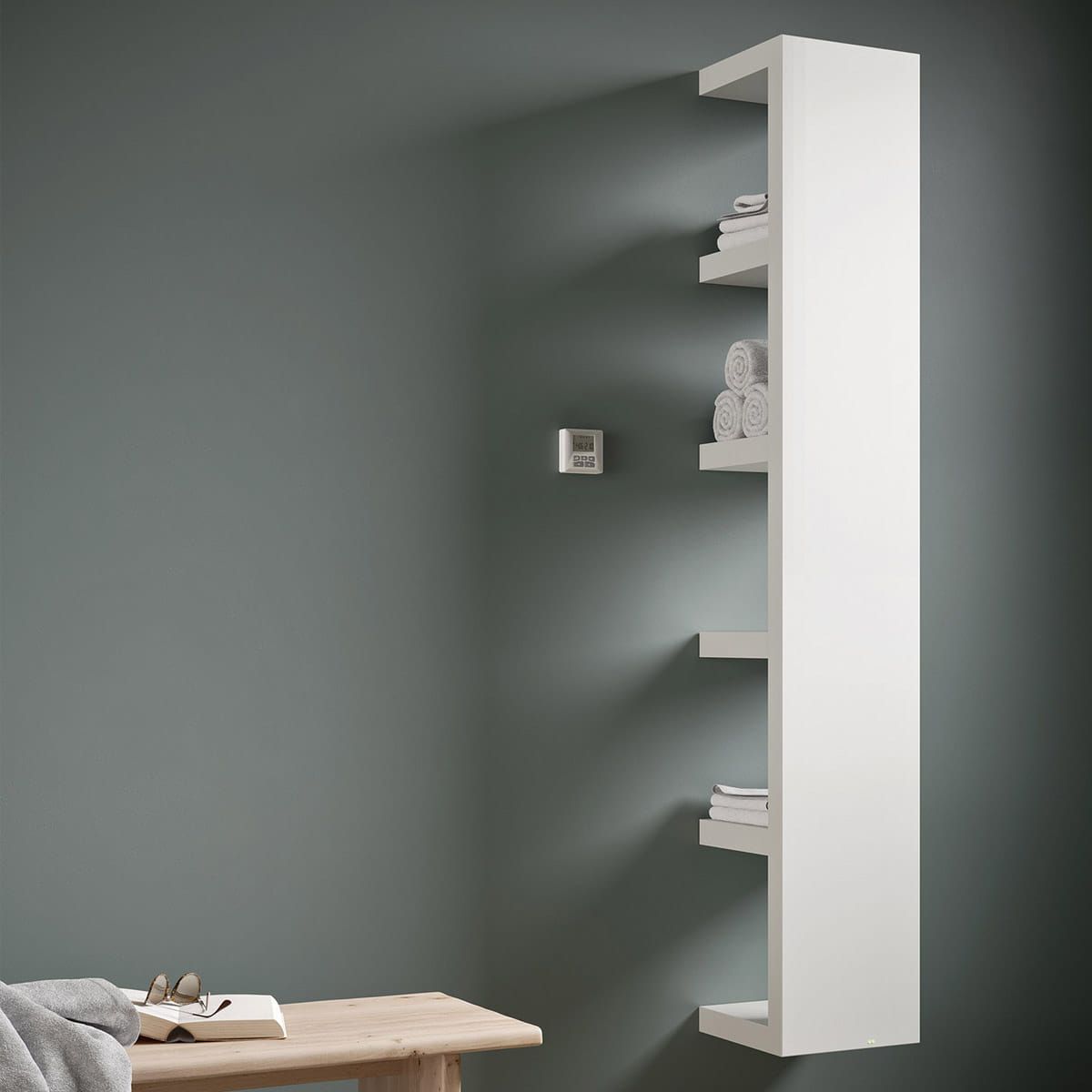 Настенный стальной электрический мебельный радиатор Irsap Quadraqua ARCH-00110829 - Вид №2