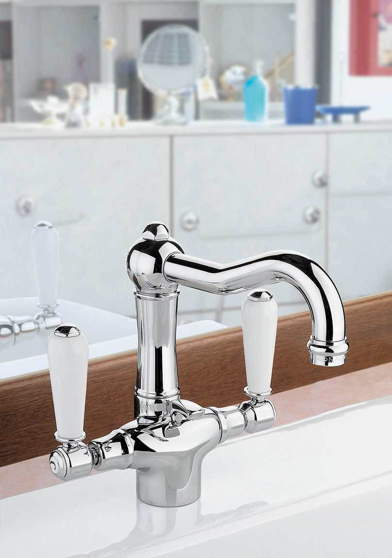 2509 Смеситель для умывальника с изливом на колонке Nicolazzi Series Nuova Brenta  - Вид №3