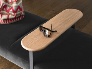 Мягкая скамейка из ткани