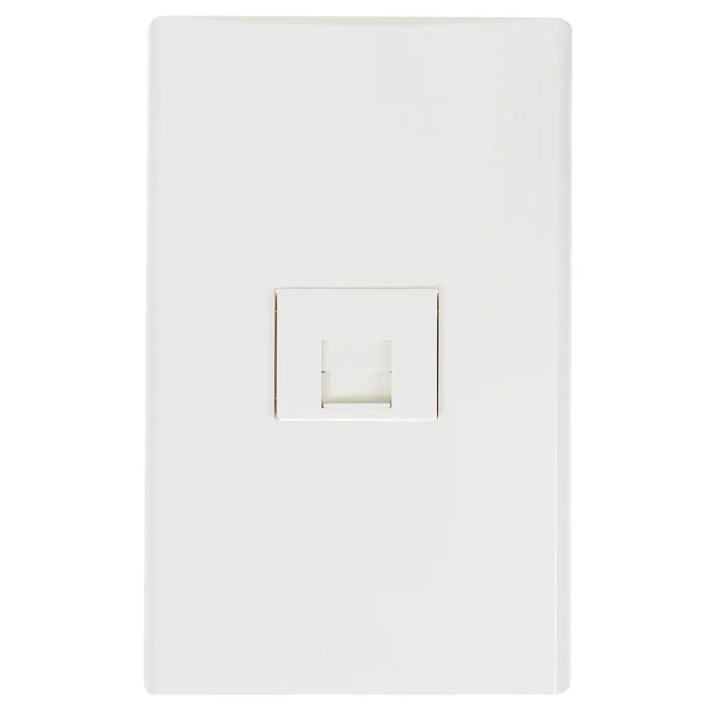 Розетка компьютерная встраиваемая Legrand Anam Zunis RJ45, цвет бежевый 13357439 STLM-2094525