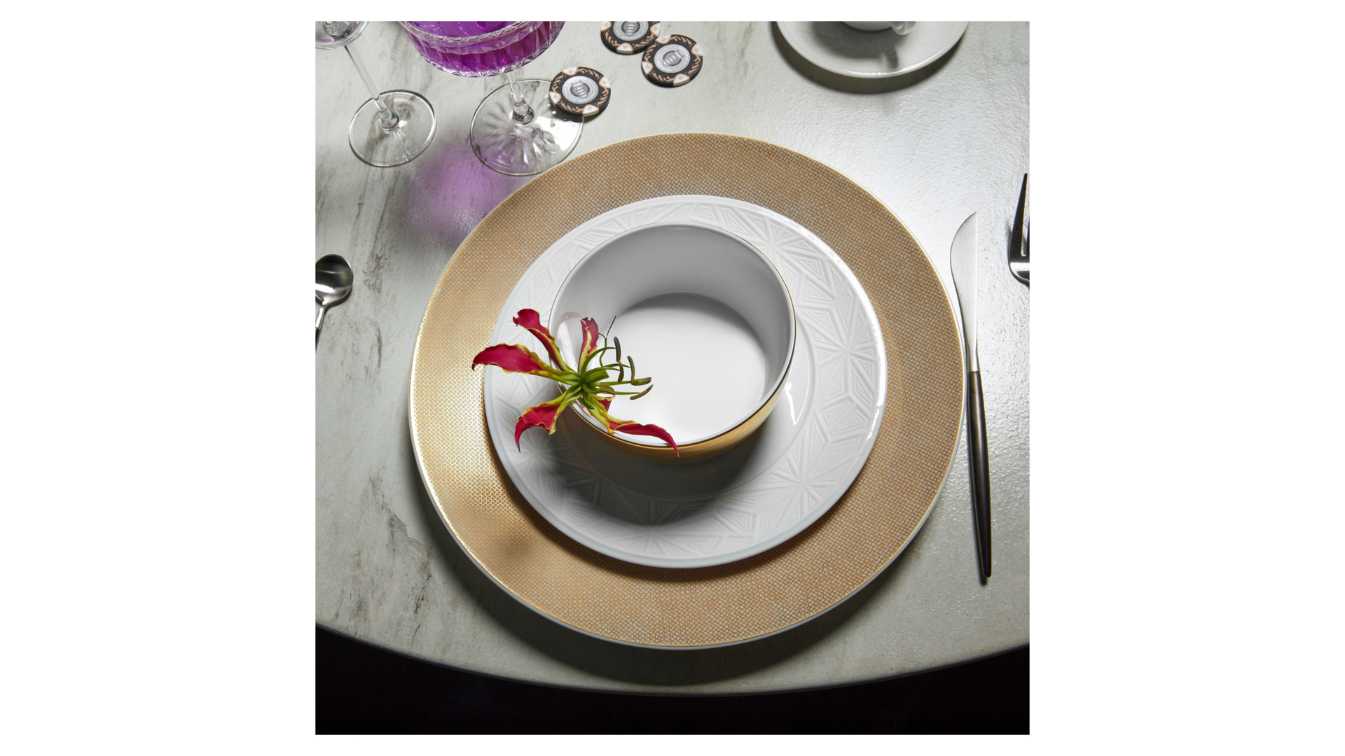 10664318 Meissen Сервиз столовый Meissen "Витрув"  на 6 персон 24 предмета Фарфор, Керамика  - Вид №1