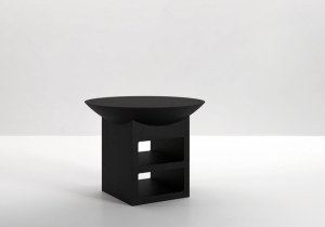 Secolo Atlante Прикроватный столик из дерева.