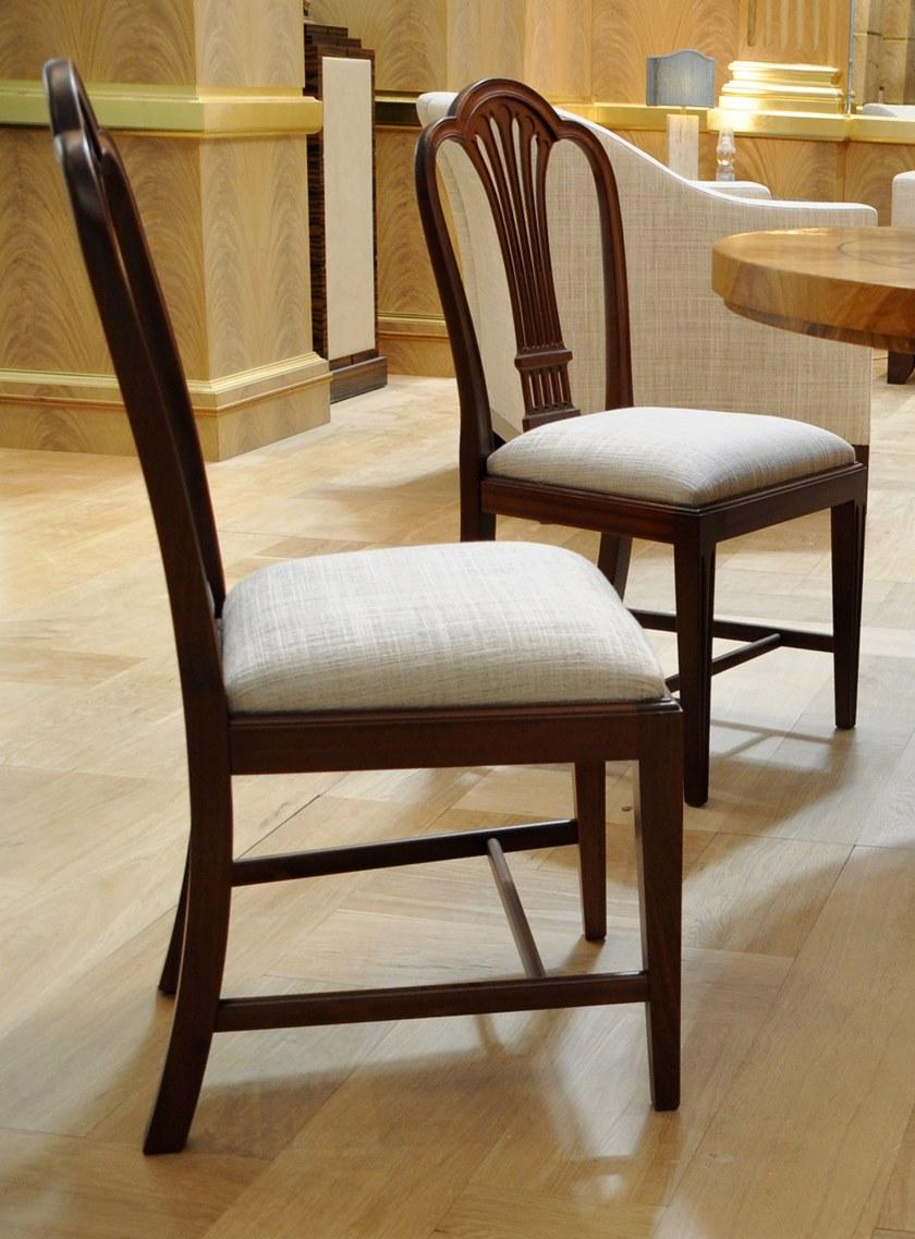 Arnaboldi Interiors Стул с подставкой для ног из ткани и дерева sun-id-1350675 - Вид №2