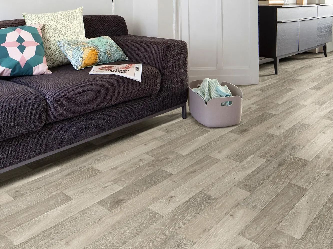 Нескользящий виниловый пол с эффектом дерева BEAUFLOR Blacktex ARCH-00050249