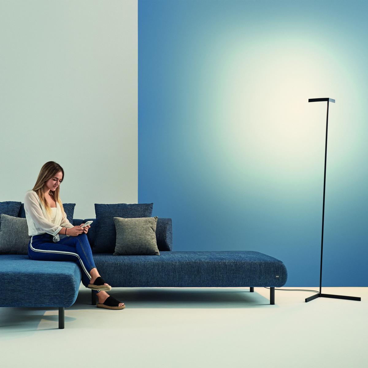 096749 Настольный светильник MANTRA VECTOR 7333 Mantra Vector