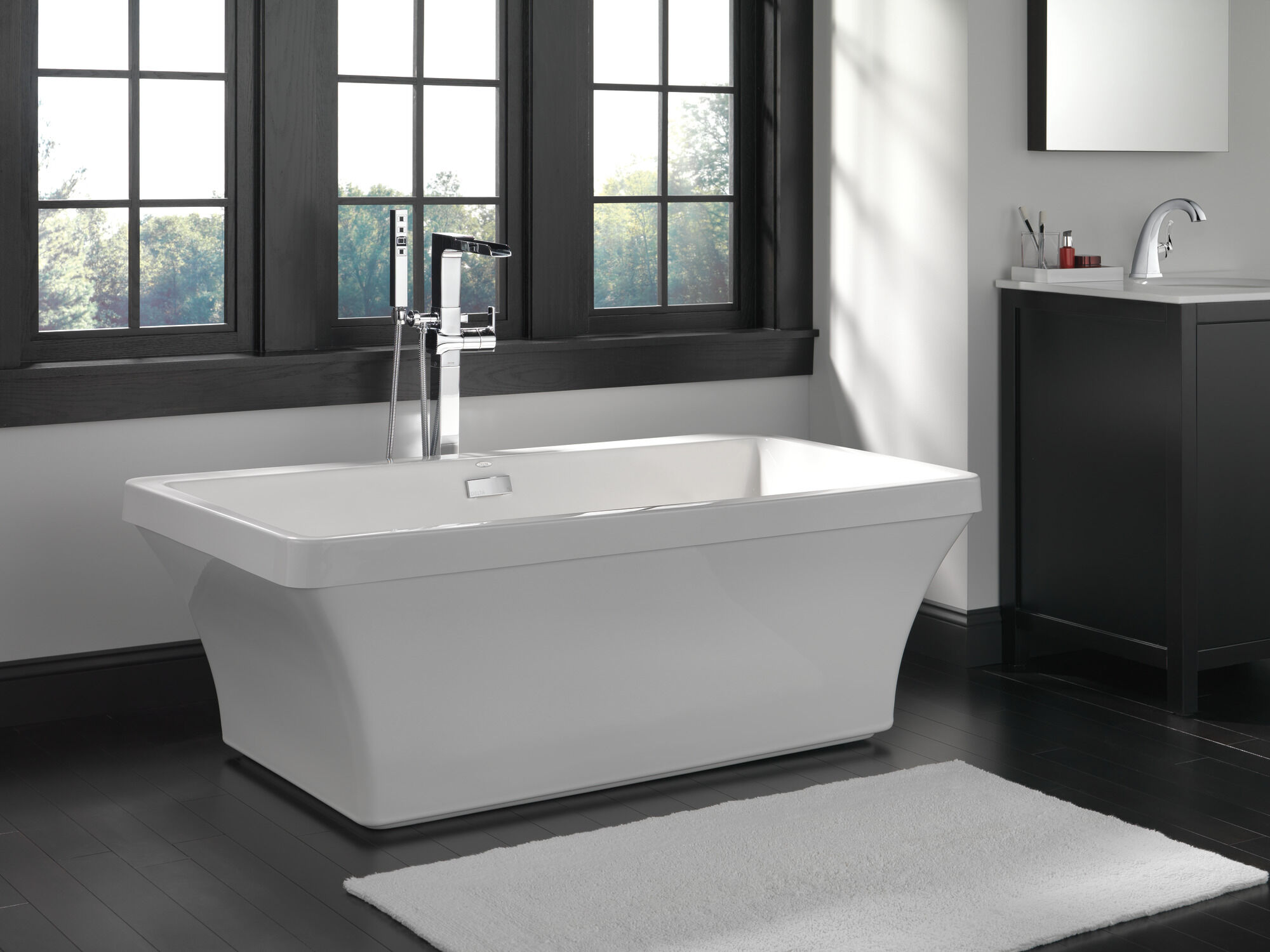 15741LF Смеситель Centerset с одной ручкой Delta Faucet Everly Хром  - Вид №1