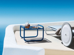 Садовая подставка для ног / журнальный столик из нержавеющей стали