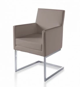 Кресло кожаное с металлическими ножками бежевое от Angel Cerda ANGEL CERDA ДИЗАЙНЕРСКИЕ, BZ090 00-3865720 Бежевый