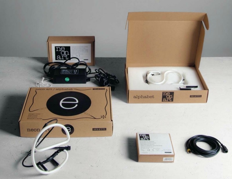 Светильник настенный белый Seletti Letter 01422 E SELETTI  00-3882924 Белый  - Вид №3