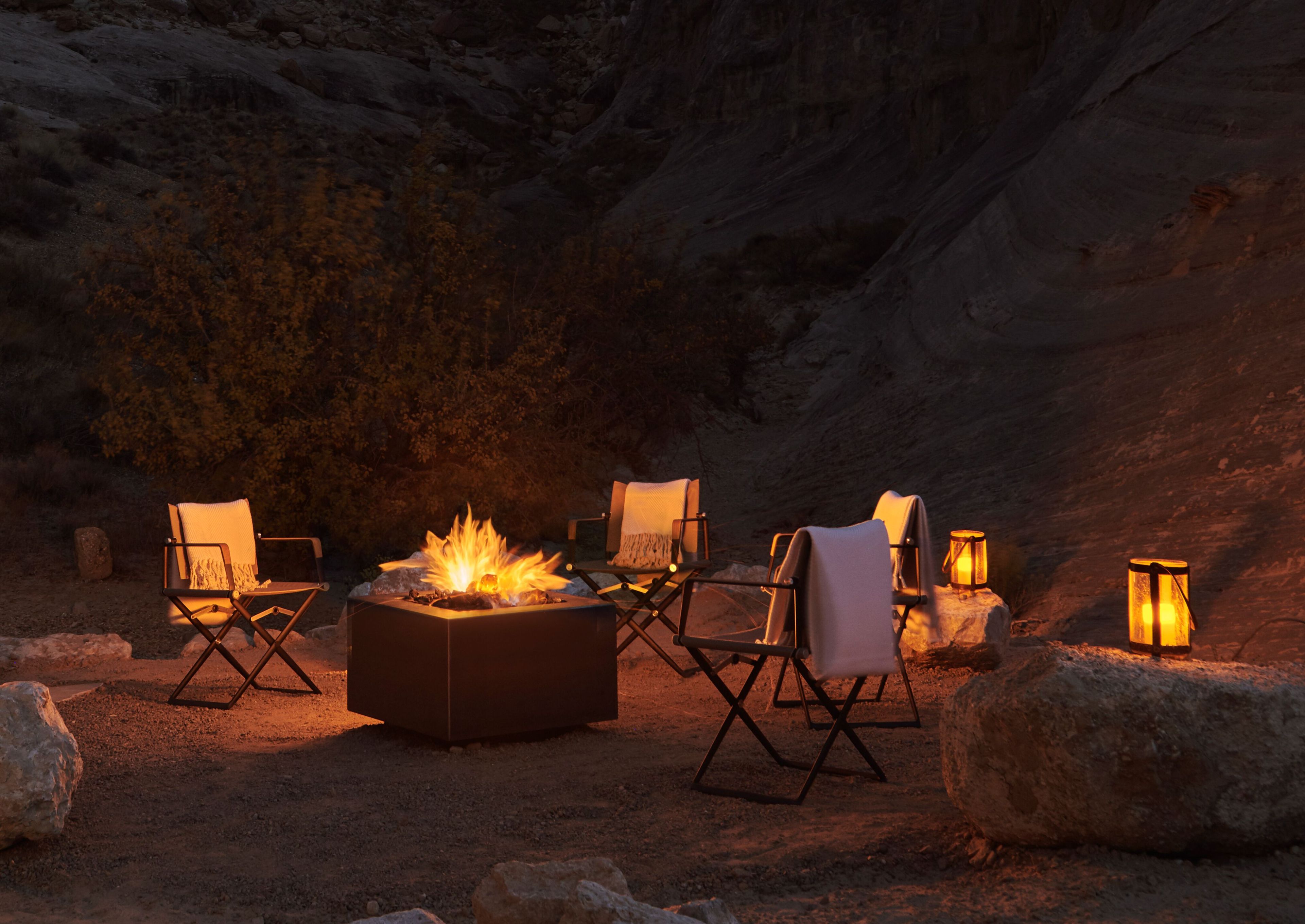 Стул для садового директора из алюминия с порошковым покрытием и тканью DEDON SEAX ARCH-00040045