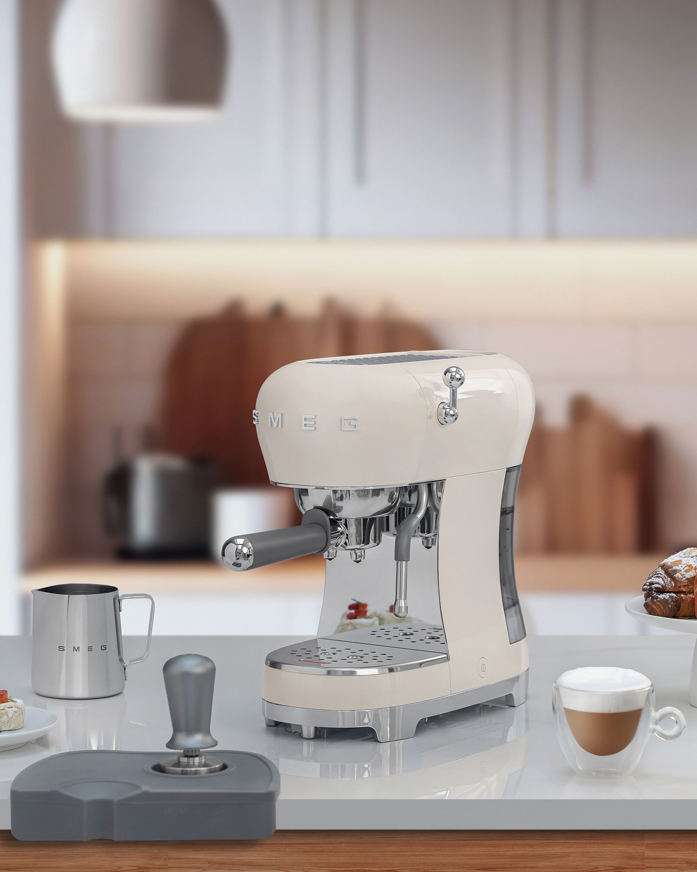 Ручная эспрессо-машина Smeg Smeg в стиле 50-х ARCH-00053610 - Вид №4