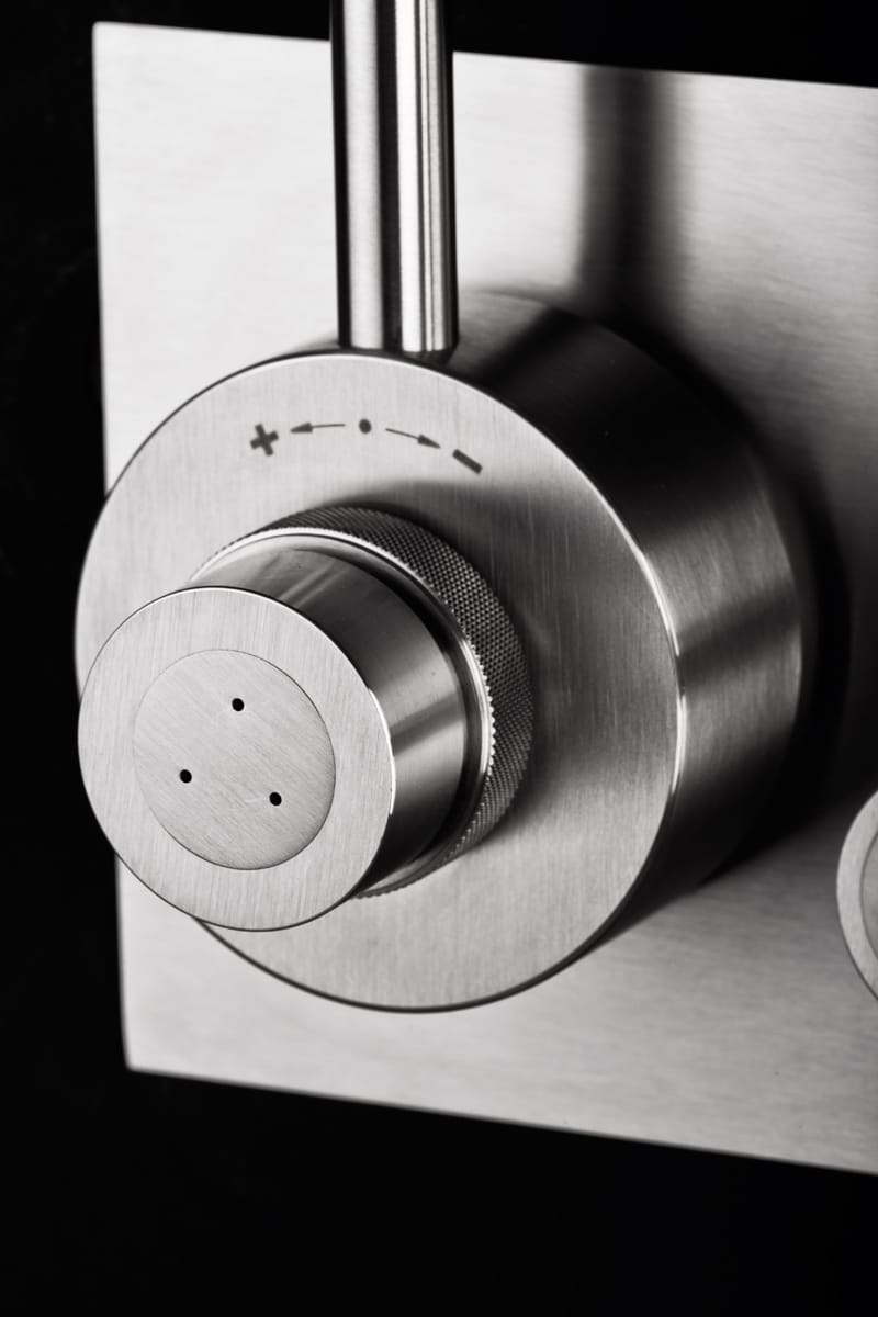 Термостатическая душевая колонка из нержавеющей стали с ручным душем MGS ARCH-00036075 - Вид №5