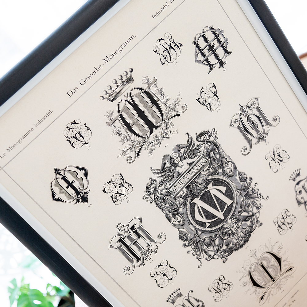 21080909 Арт-постер «Монограмма 34» Object Desire Азбука мечты  - Вид №3