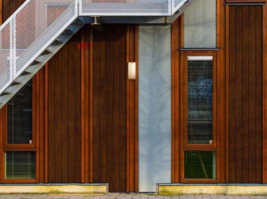 Солнечные панели под дерево для фасадов