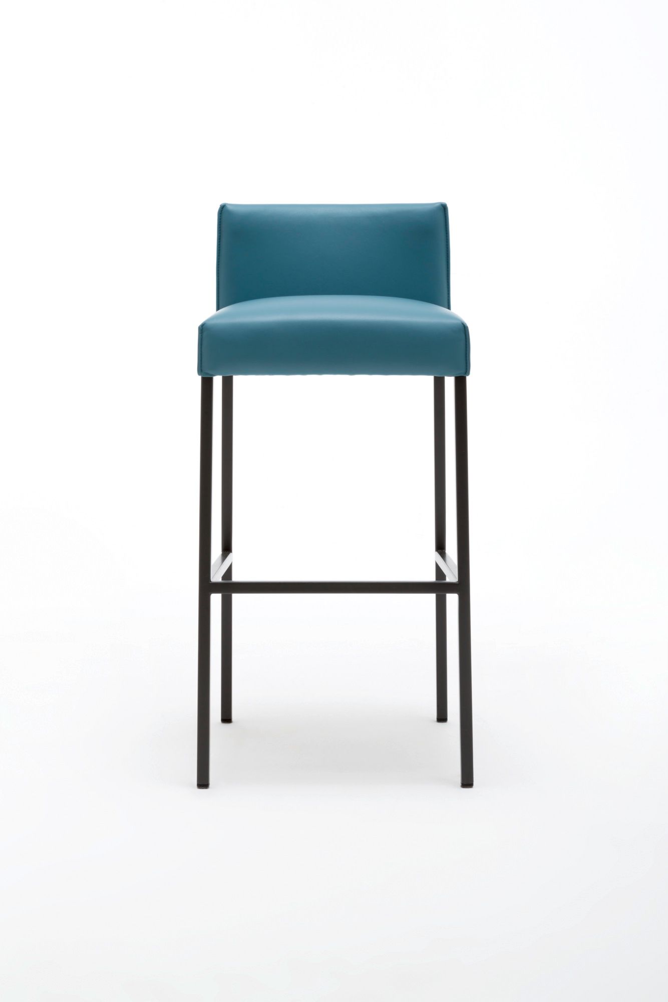 Высокий мягкий стул с подставкой для ног Rolf Benz Rolf Benz 652 ARCH-00109777 - Вид №1