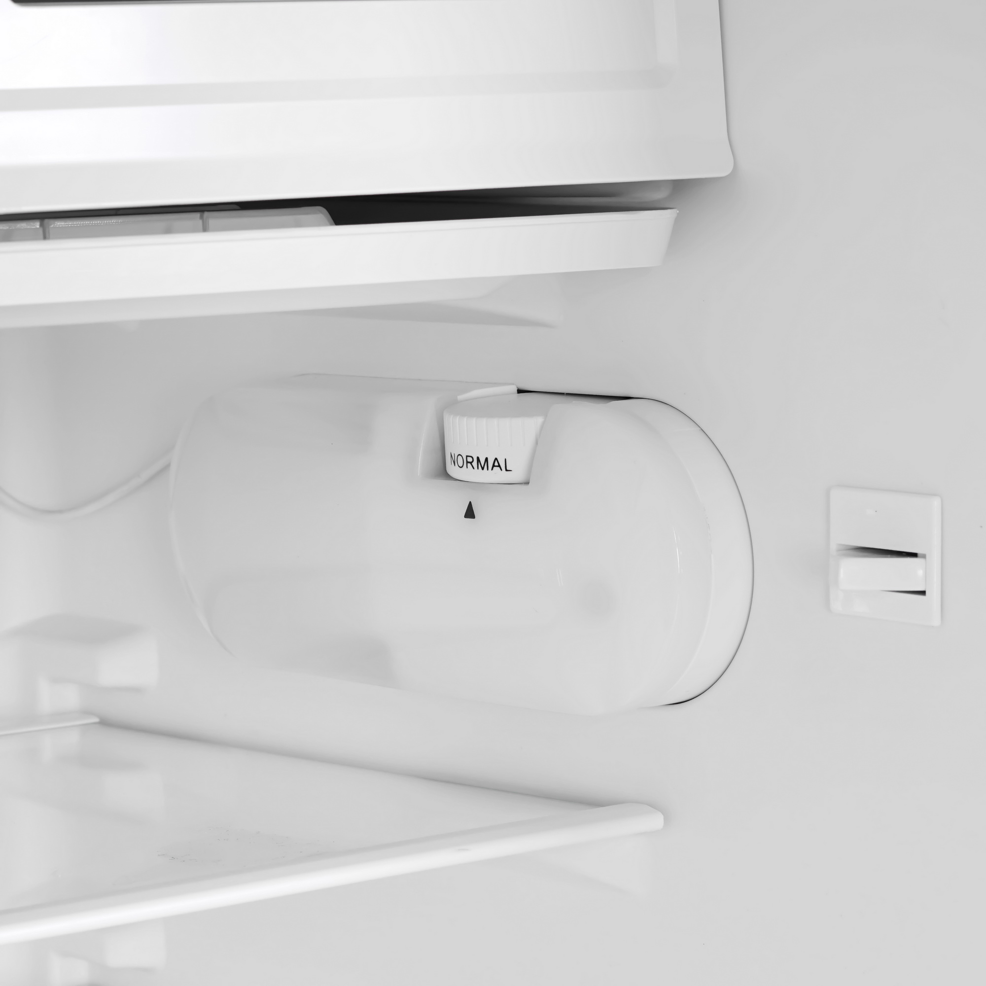 5609236 Холодильник компактный   Бирюса Б-85M серебристый STDN-0048394 - Вид №8