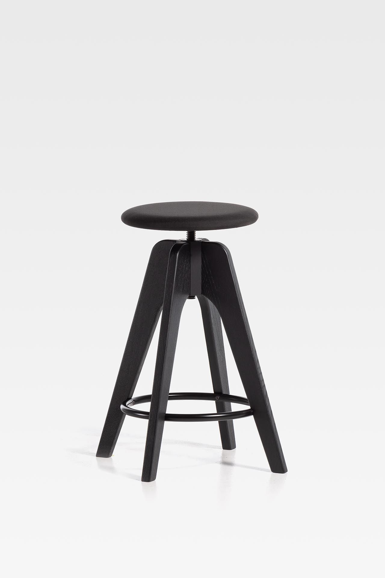 Регулируемая по высоте деревянная табуретка с мягким сиденьем SIPA Tommy ARCH-00150891 - Вид №6