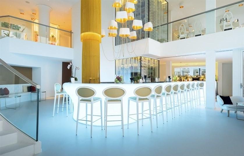 Andreu World Стул высокий, обитый буком, со спинкой Zarina Bq1722 / bq1730 - Вид №4