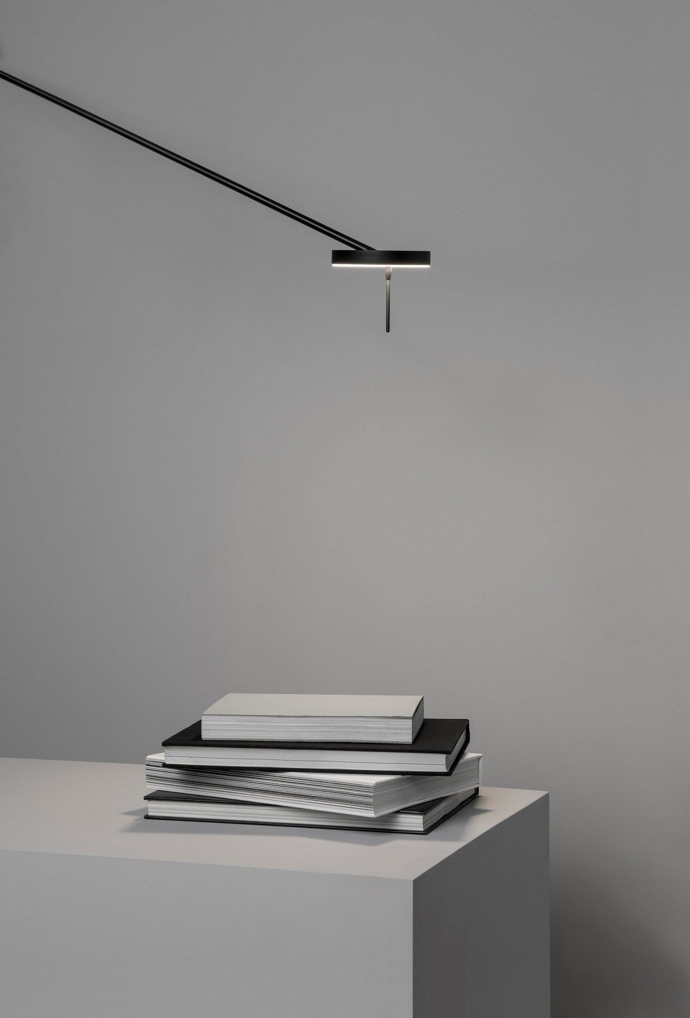 Алюминиевый регулируемый светодиодный настенный светильник LedsC4 Invisible ARCH-00106524 - Вид №1