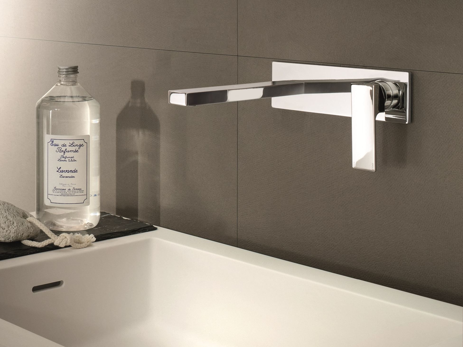 Настенный смеситель для раковины с пластиной Fantini Rubinetti MINT ARCH-00063445