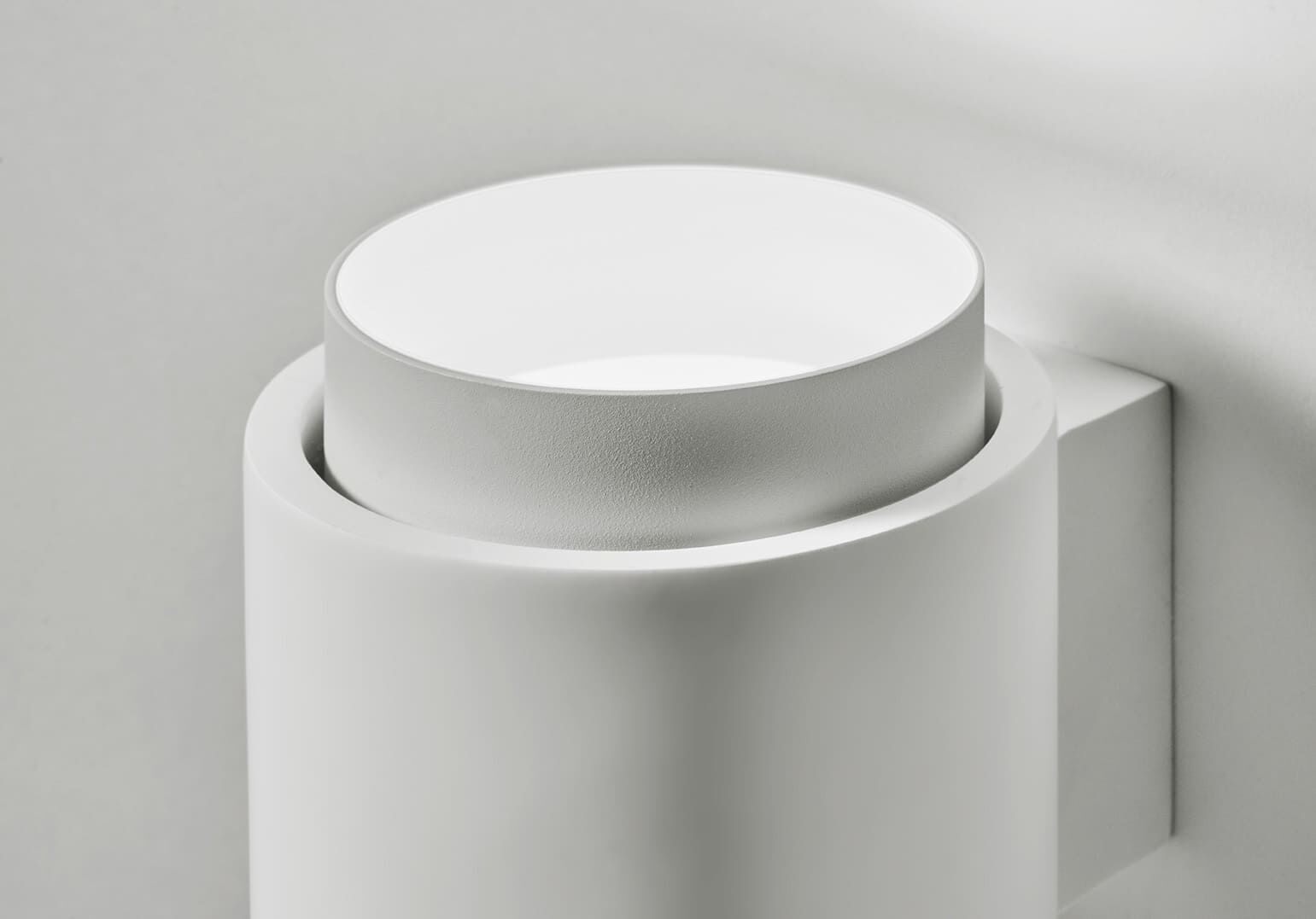 Гипсовая настенная лампа Tecnico SYME TONDA ARCH-00145862 - Вид №1