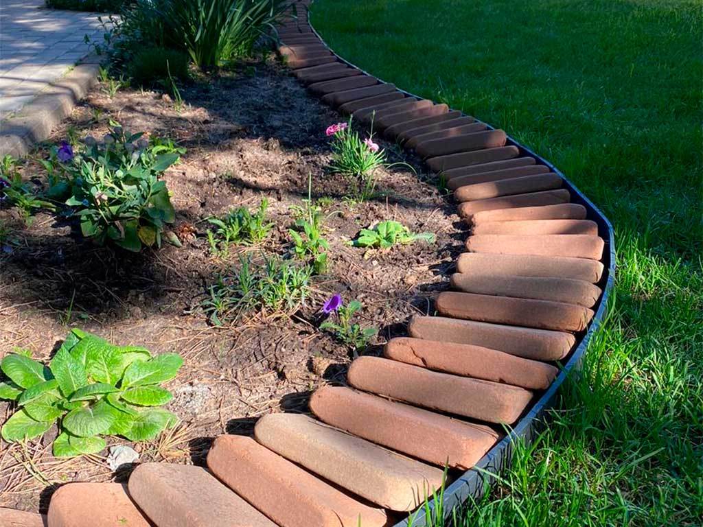 Пластиковый бордюр 45 мм, длина 1 м ГеоПластБорд GPBST-45 - Вид №9