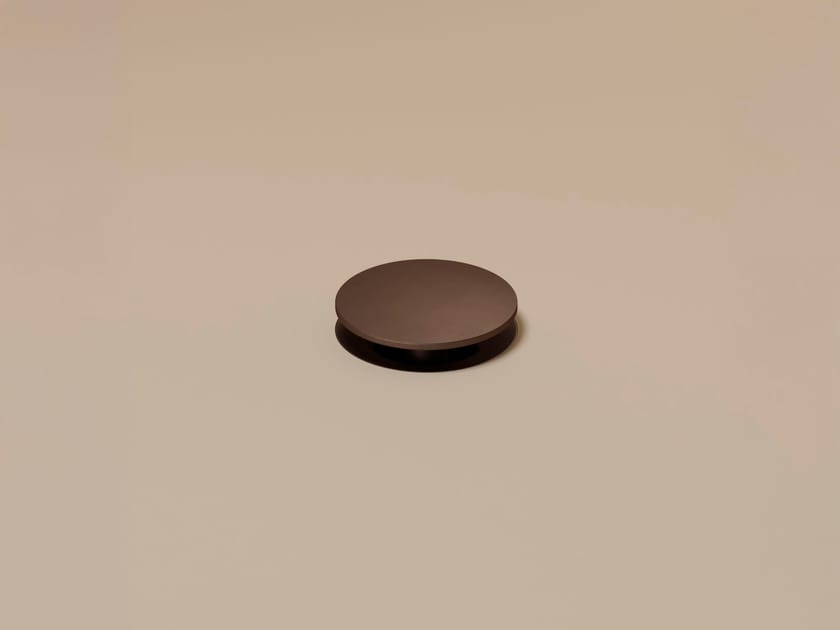 Латунный слив для умывальника Hotbath Guy ARCH-00046372