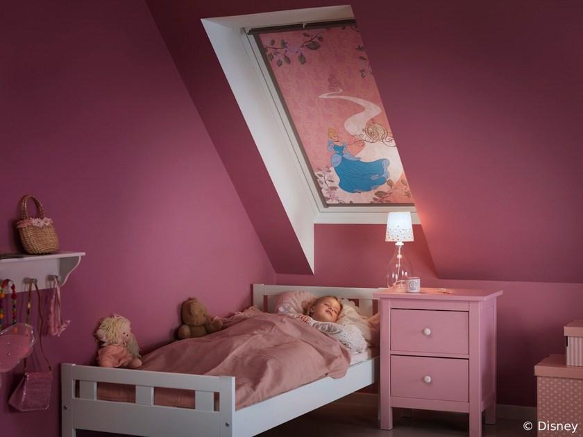 Velux Тканевая шторка на мансардное окно Disney & velux dream Cod. 4617  - Вид №3